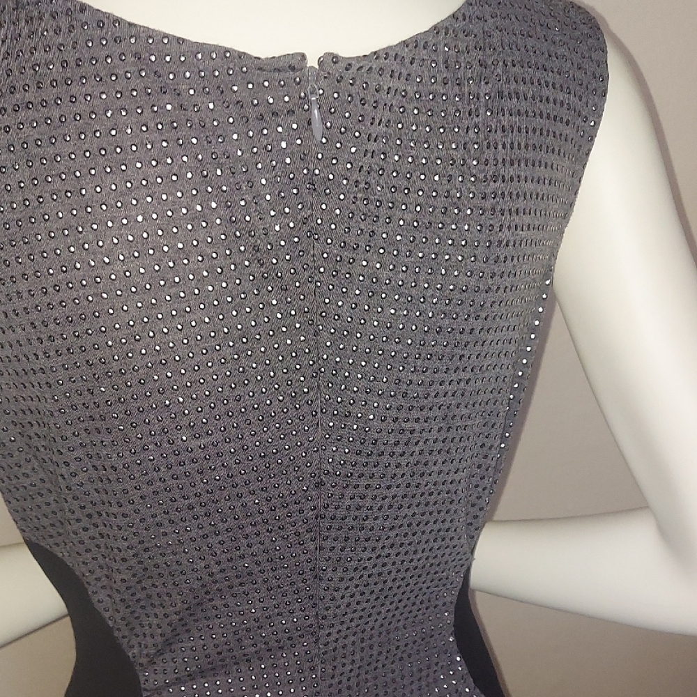 Gianni Bini Navy Textured Midi Sheath Dress - Picture 14 of 16